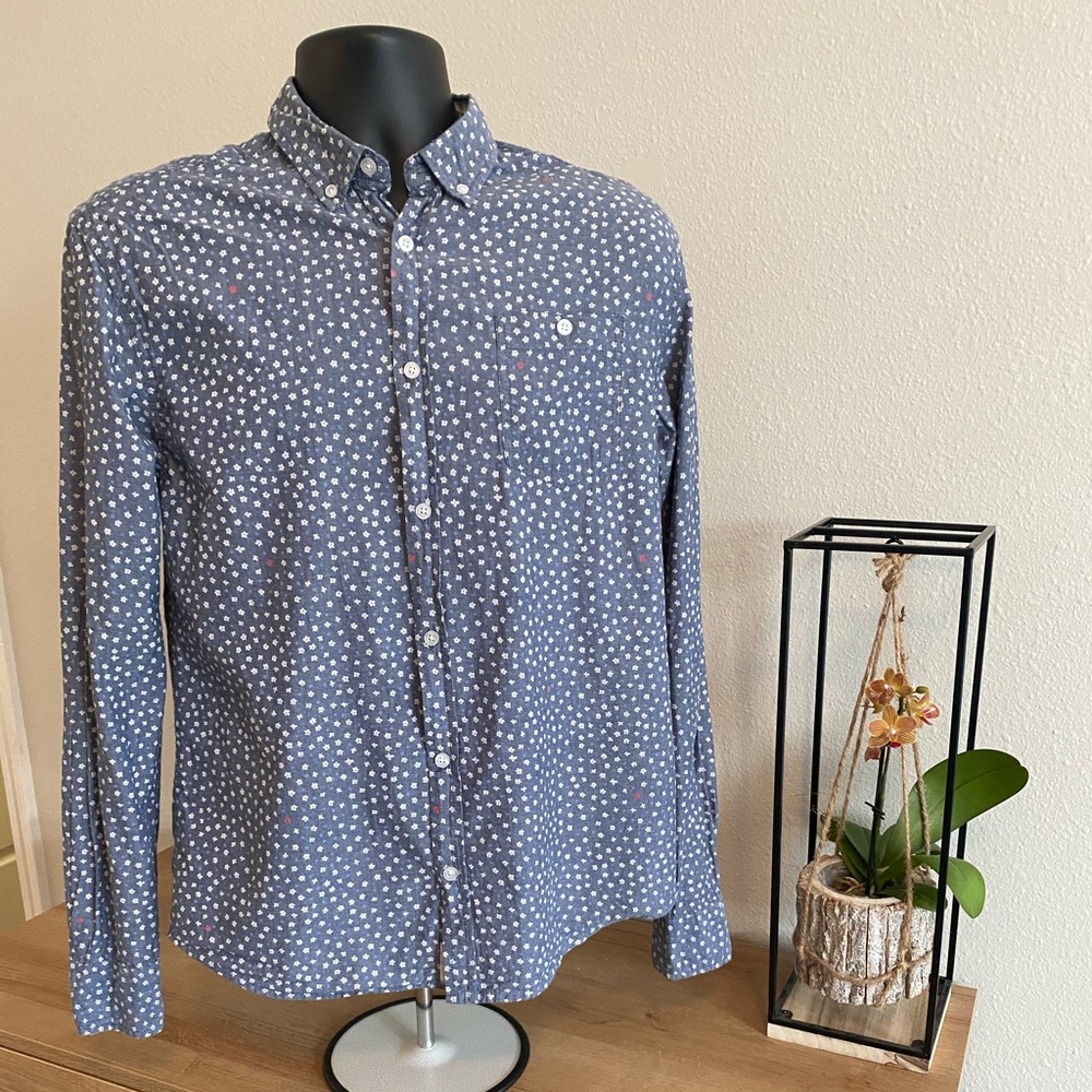 ARTISTRY IN MOTION SHIRT